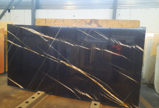 MARMOL SAHARA NOIR