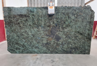 GRANITO LABRADORITE AZUL / VERDE - 006144