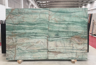 QUARTZITE EMERALD GREEN - 009225
