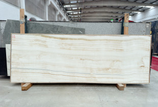ONYX IVORY